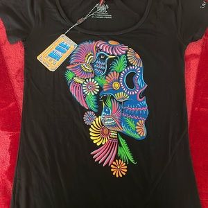 Women’s skull top
